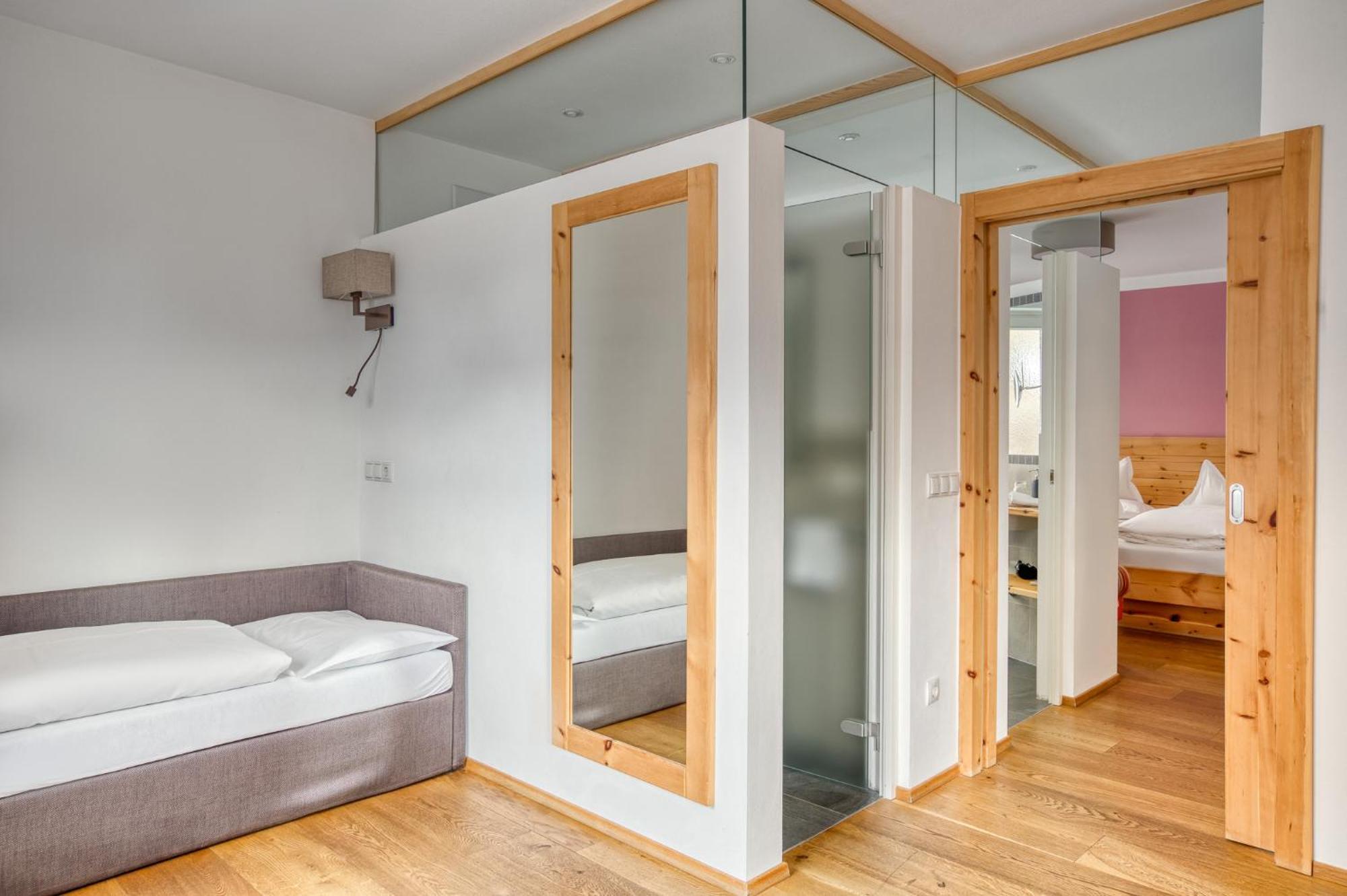 Hotel Berghaus Rosengarten نوفا ليفانتي المظهر الخارجي الصورة