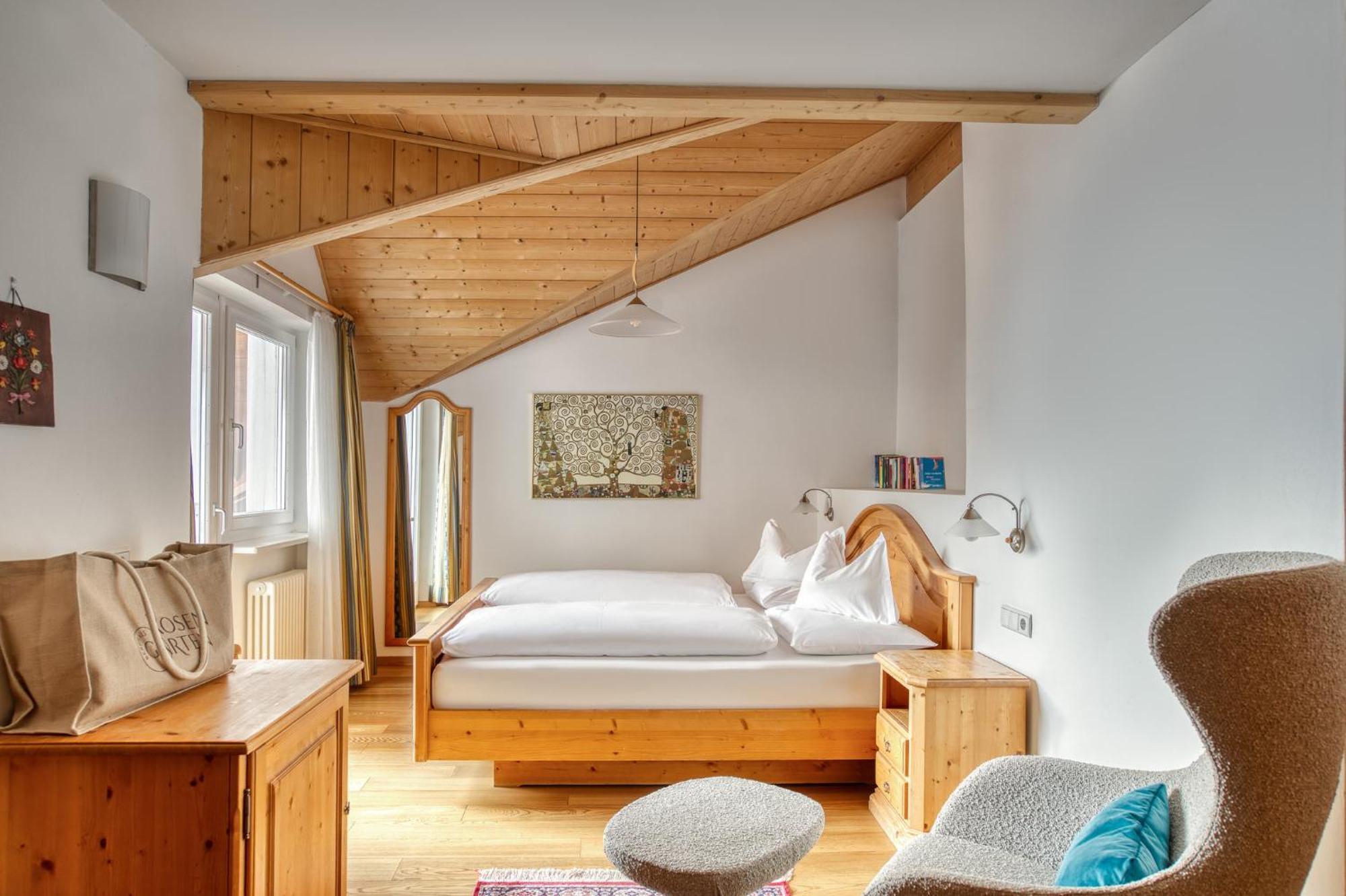 Hotel Berghaus Rosengarten نوفا ليفانتي الغرفة الصورة